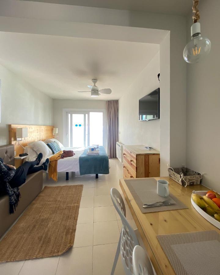 Apartaments Gibert Сант-Антоні-ді-Калонже Екстер'єр фото