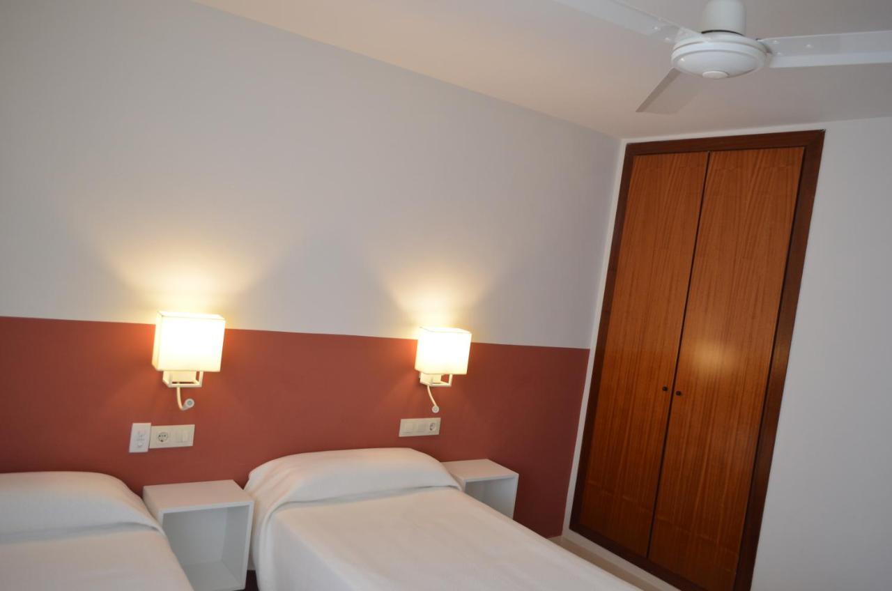 Apartaments Gibert Сант-Антоні-ді-Калонже Екстер'єр фото